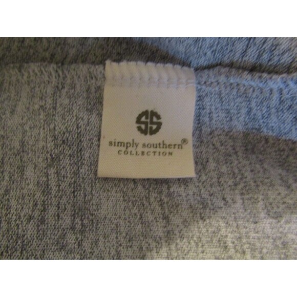 Simply Southern Top NWT Grey Fur Mama Pullover Long Sleeve Open Back Size L - Picture 10 of 11